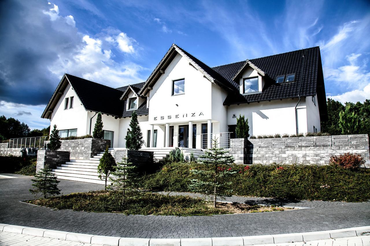 Essenza Party Center Bed & Breakfast Swidnica  Exterior photo